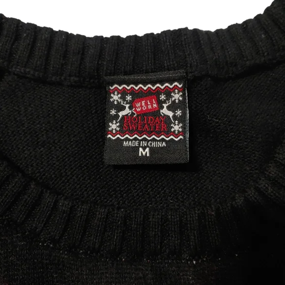 WELL WORN HOLIDAY SWEATER Black Size Medium Ugly Christmas Sweater Gingerbread - Picture 4 of 11